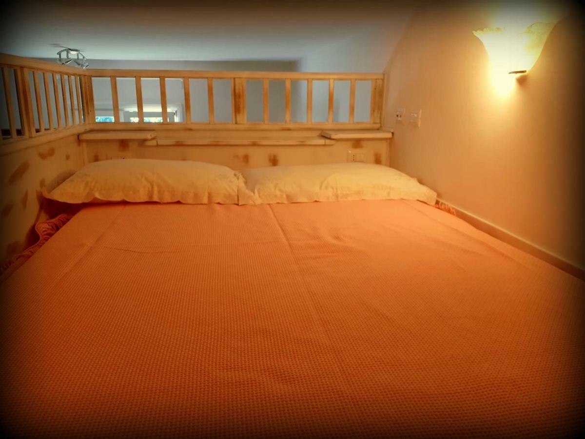 Casa Magnolia Appartement Pomezia Buitenkant foto